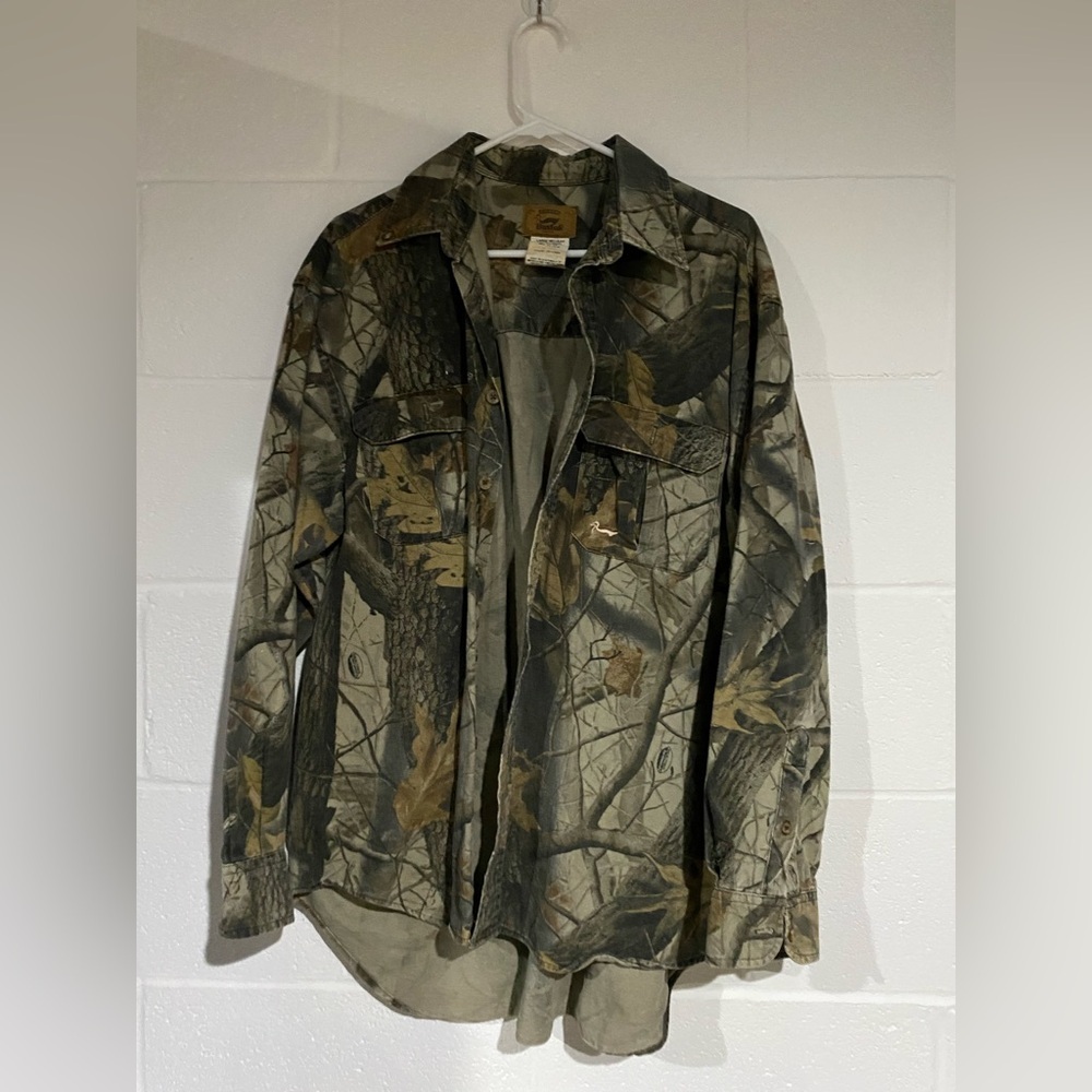 Large camo button front - Picture 2 of 5